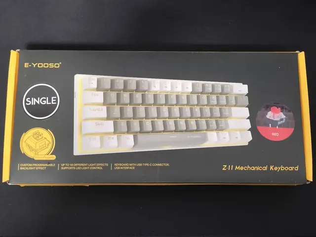 e元素メカニカルキーボード 開封