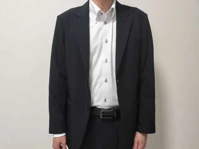 感動ジャケットと感動パンツとは