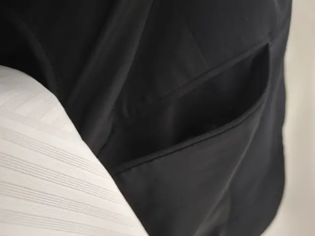 感動ジャケット 軽さ